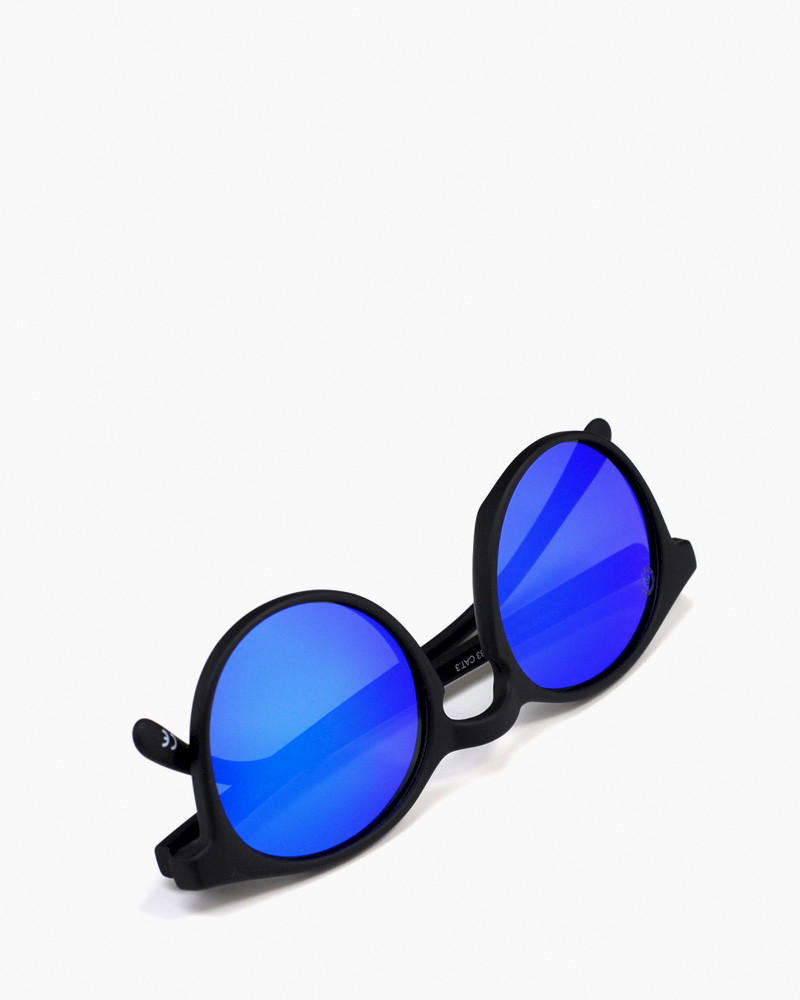 Badagarang Sunglasses Matte Black - Blue